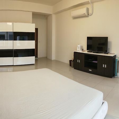 S & P House Apartment Tainan Luaran gambar