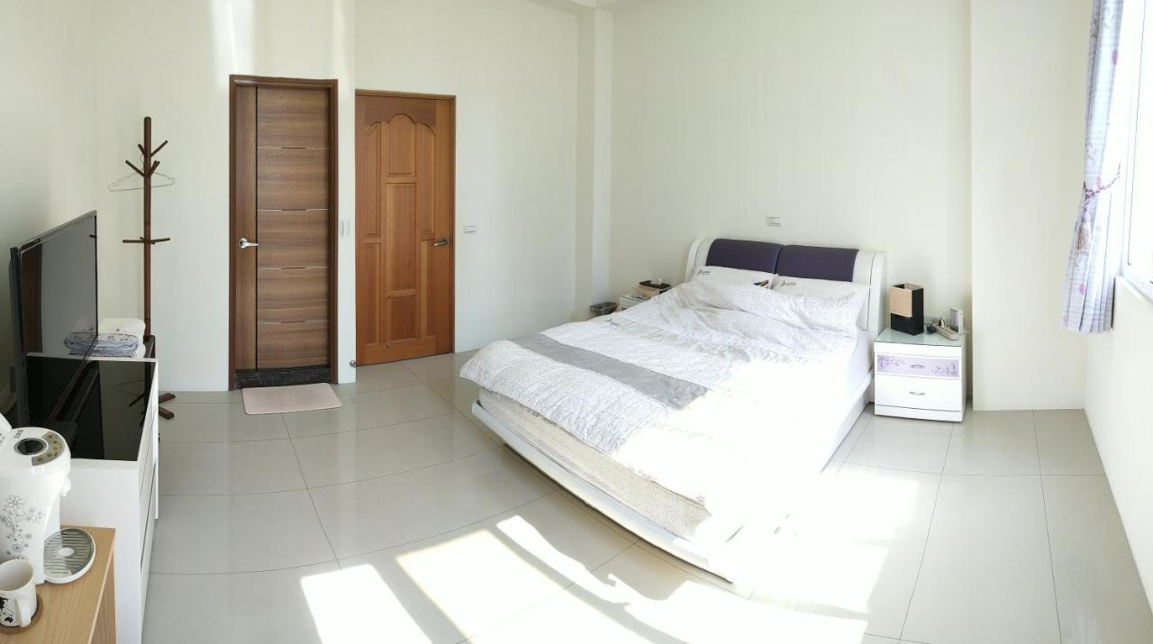 S & P House Apartment Tainan Luaran gambar
